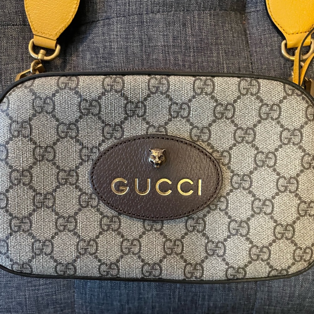 Gucci Neo Vintage GG supreme messenger bag